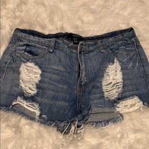 Jean shorts size 29